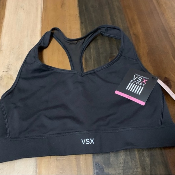 Victoria’s Secret Sports Bra Bundle - Picture 4 of 5